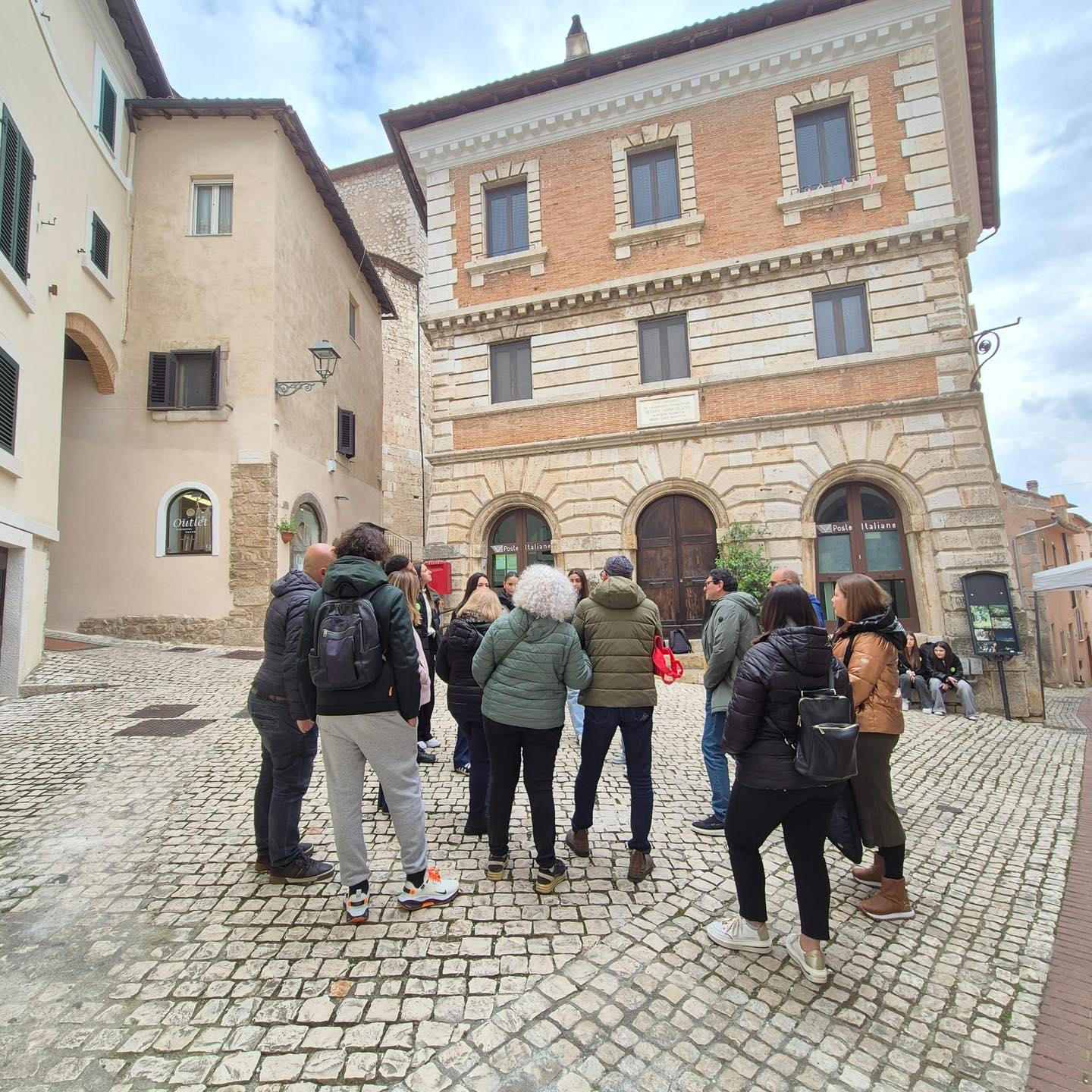 descrizione immagine