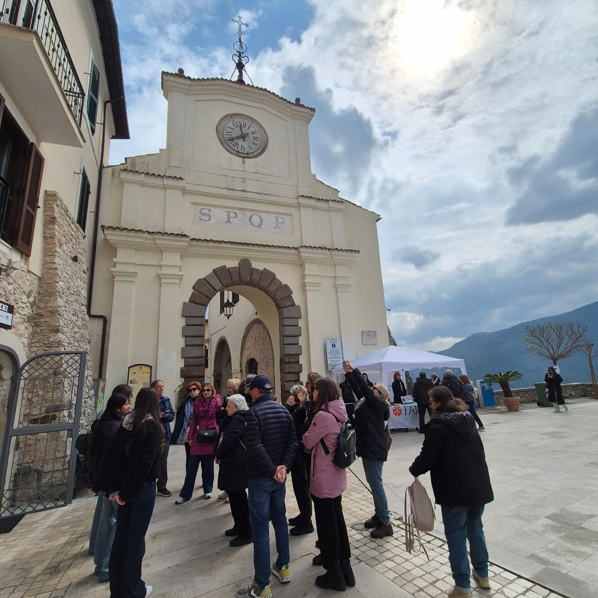 descrizione immagine